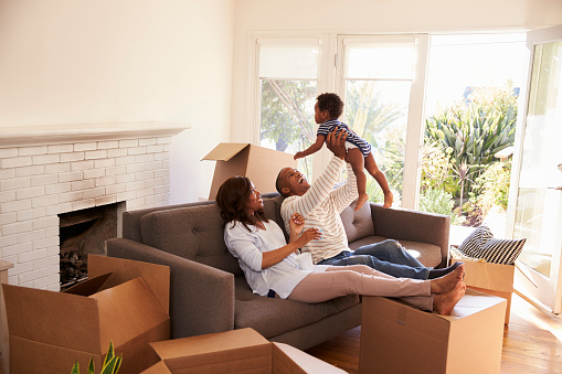Eight Clever Tips to Make Moving Day a Breeze